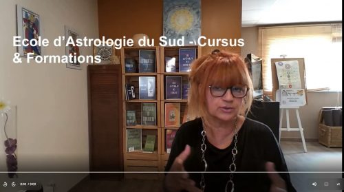 Découvrir l'astrologie comme un véritable outil de connaissance de soi et de transformation personnelle. Dans cette vidéo, Véronique Sorrentino présente l'esprit de l'École d'Astrologie du Sud ainsi que la structure des 4 cycles de formation